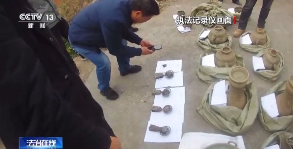 添利富 看小说学盗墓！男子挖走20件国宝……细节曝光→