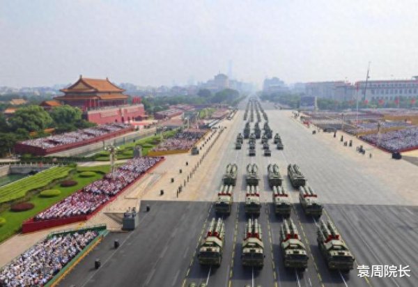 德恒财富 中国九三阅兵后第二天, 特朗普给美国国防部改名, 已对华战略转型